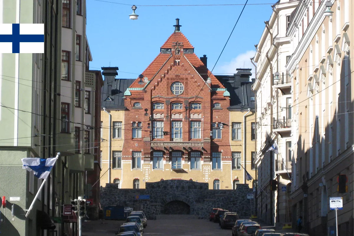 budynek uniwersytetu Helsingin yliopisto